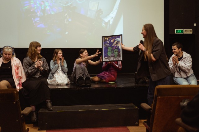 “Magic Carpets” aktivitāte: Horeogrāfes Lauras Gorodko rezidence un prezentācijas